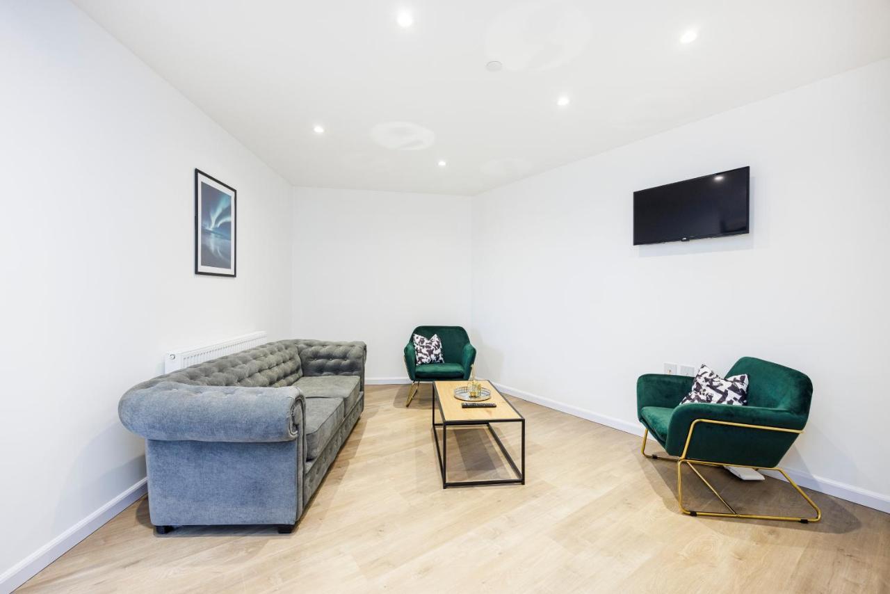 Cresta House - Modern Apartments لوتون المظهر الخارجي الصورة