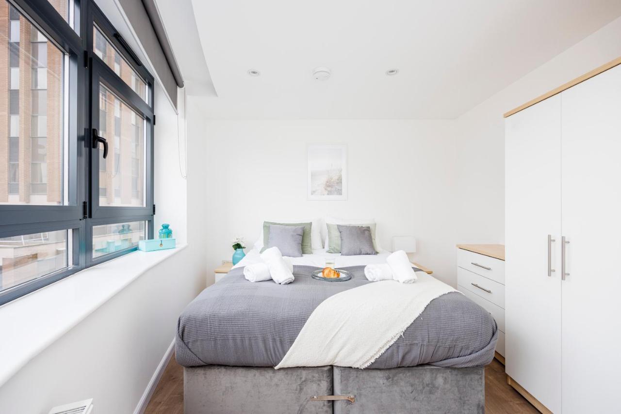 Cresta House - Modern Apartments لوتون المظهر الخارجي الصورة